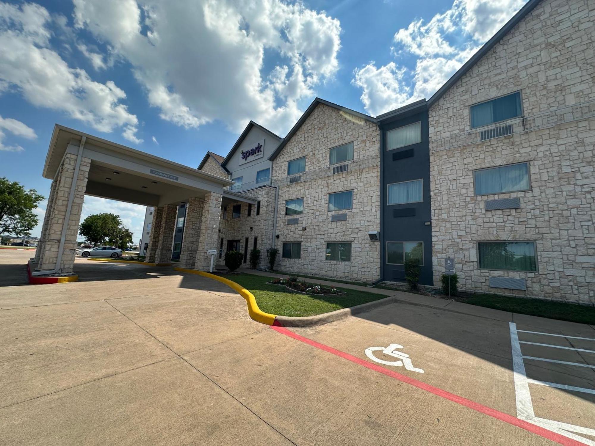 Spark By Hilton Round Rock Esterno foto
